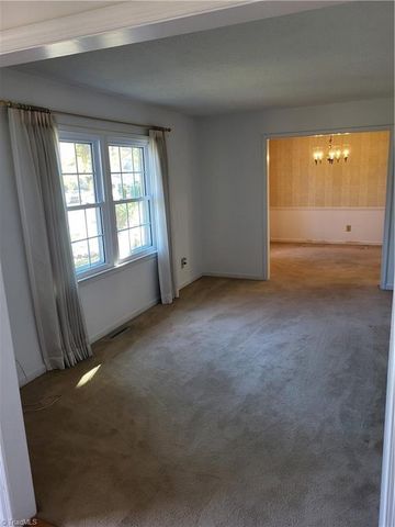 5101 Coltsfoot Road, Greensboro, NC 27455