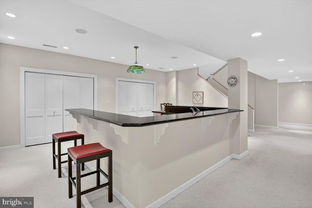 10801 BALANTRE LN, Potomac, MD 20854