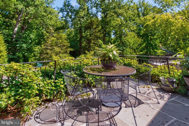 10801 BALANTRE LN, Potomac, MD 20854