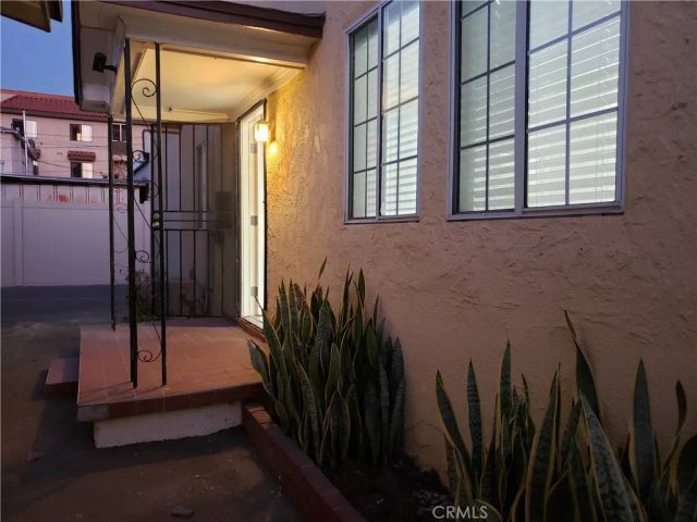 628 W California C, Glendale, CA 91203
