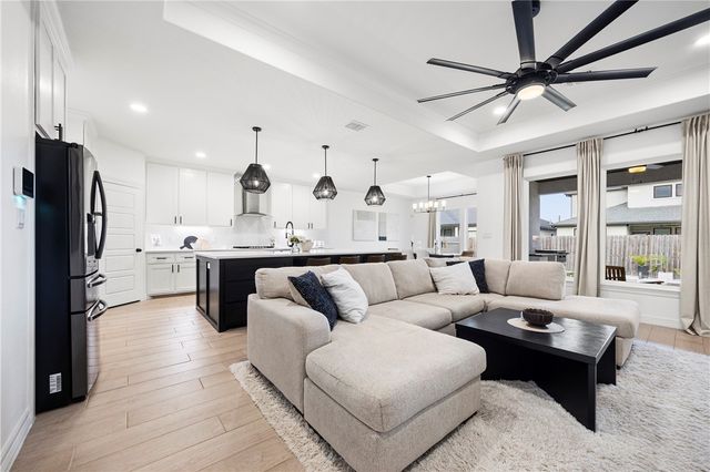 3925 Karo Dr, Corpus Christi, TX 78414