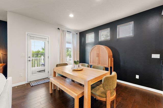 704 Groveland Circle, Ann Arbor, MI 48108