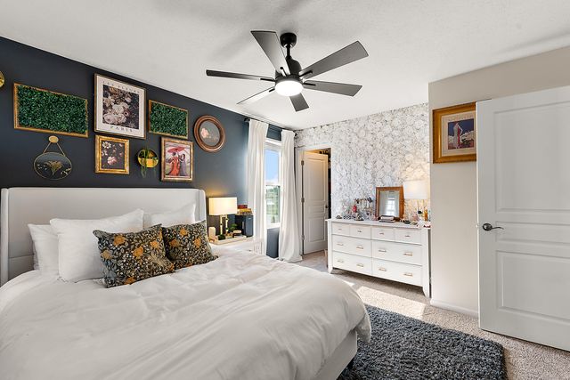 704 Groveland Circle, Ann Arbor, MI 48108