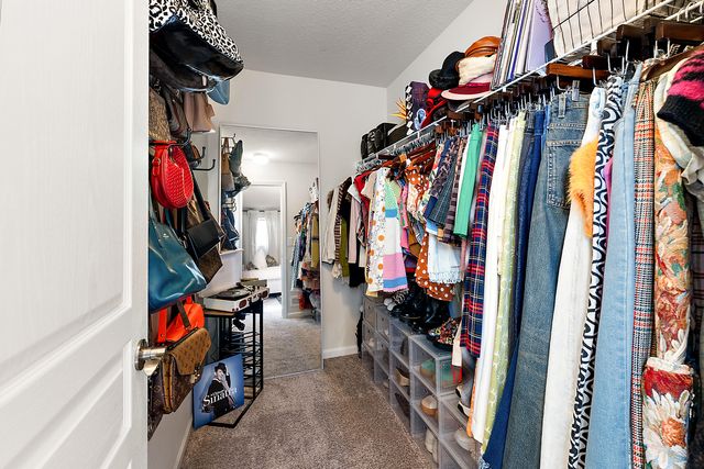 704 Groveland Circle, Ann Arbor, MI 48108