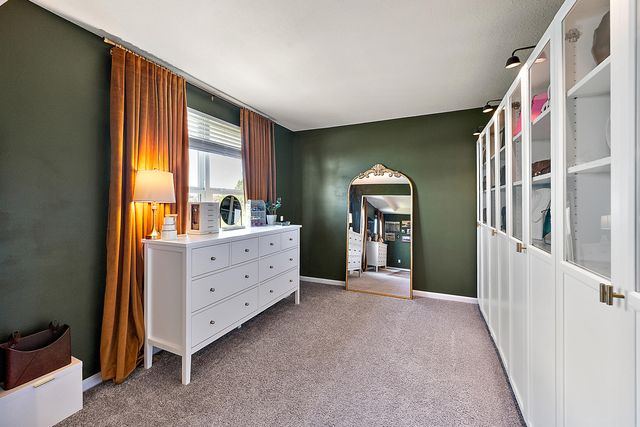 704 Groveland Circle, Ann Arbor, MI 48108