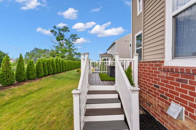 704 Groveland Circle, Ann Arbor, MI 48108