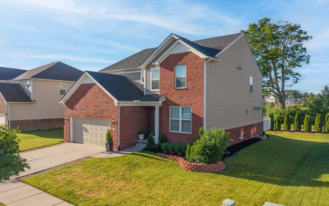704 Groveland Circle, Ann Arbor, MI 48108