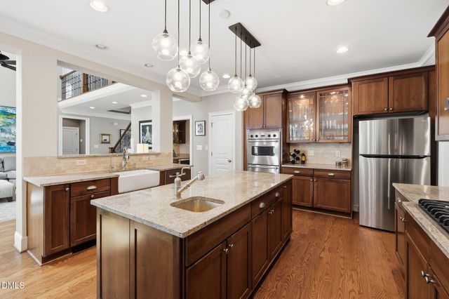 160 Tramore Drive, Chapel Hill, NC 27516
