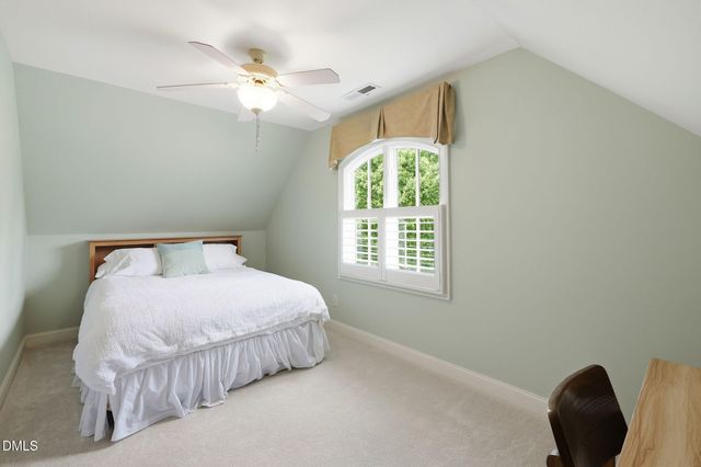 160 Tramore Drive, Chapel Hill, NC 27516
