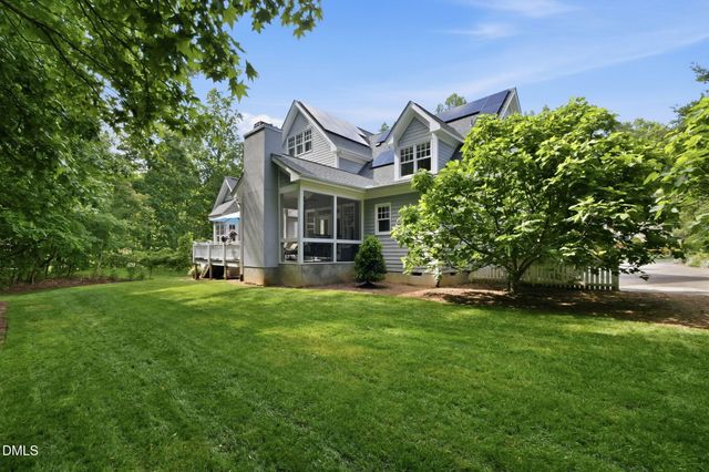 160 Tramore Drive, Chapel Hill, NC 27516