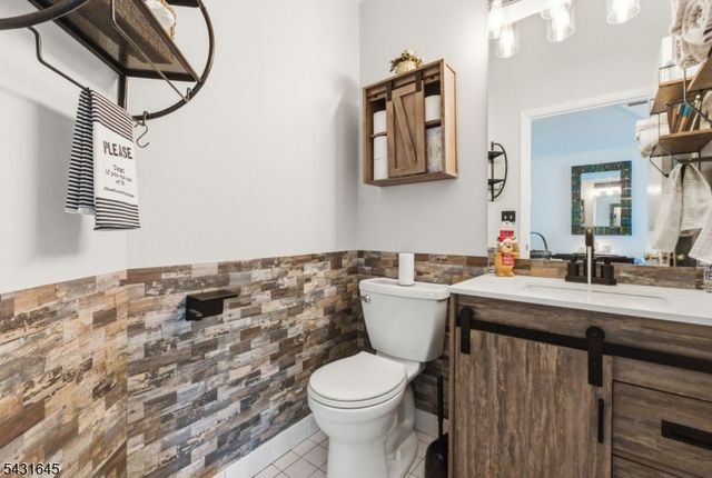 16 Pale Star Ct, Hardyston Twp., NJ 07419