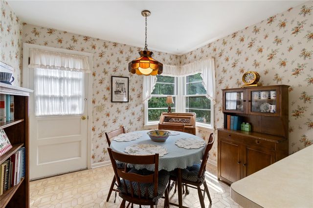 101 Newcastle Road, Rochester, NY 14610