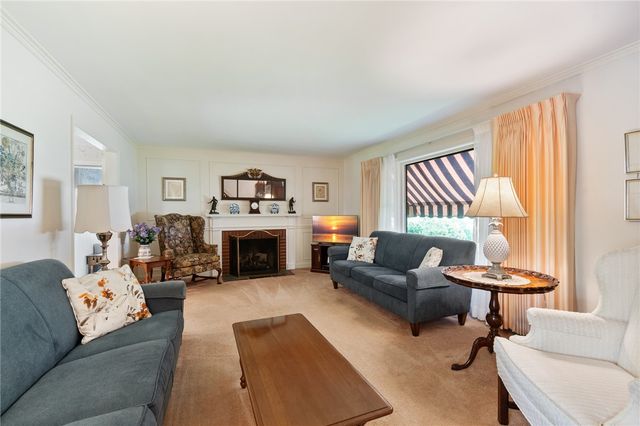 101 Newcastle Road, Rochester, NY 14610