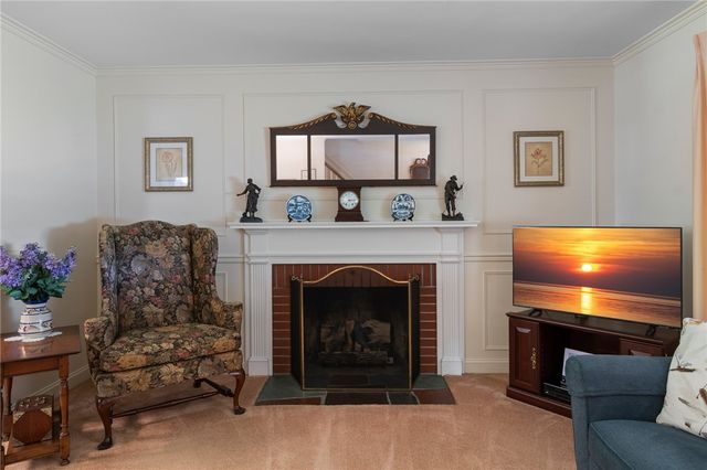 101 Newcastle Road, Rochester, NY 14610