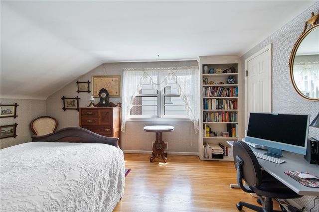 101 Newcastle Road, Rochester, NY 14610