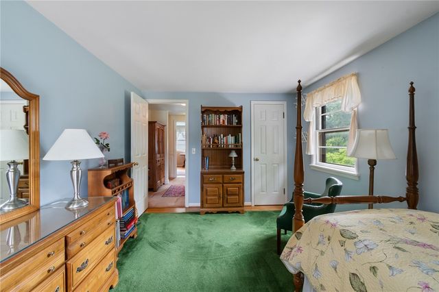 101 Newcastle Road, Rochester, NY 14610