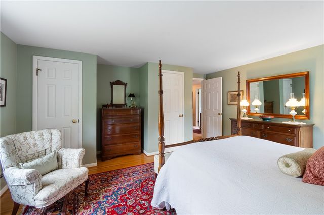 101 Newcastle Road, Rochester, NY 14610
