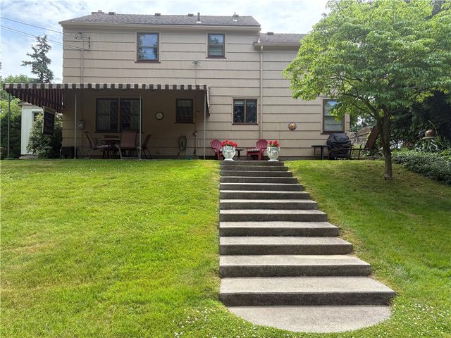 101 Newcastle Road, Rochester, NY 14610