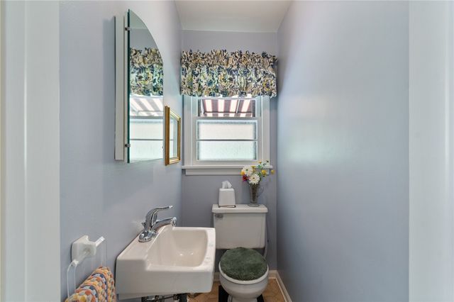 101 Newcastle Road, Rochester, NY 14610