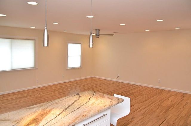 1179 Oakgrove Ave, Austin, TX 78702