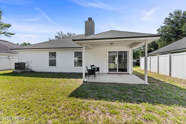 736 BELLSHIRE Drive, Orange Park, FL 32065