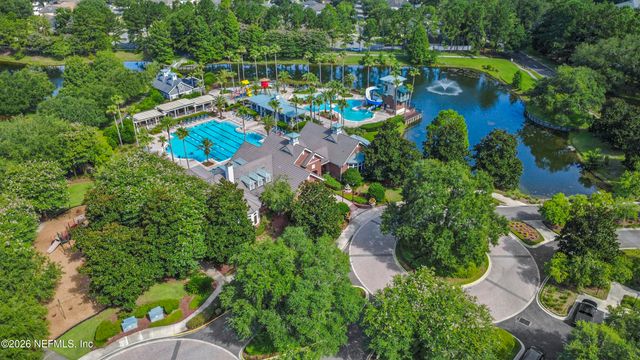 736 BELLSHIRE Drive, Orange Park, FL 32065