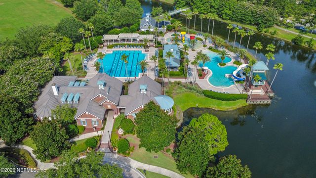 736 BELLSHIRE Drive, Orange Park, FL 32065