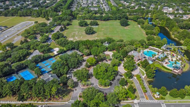 736 BELLSHIRE Drive, Orange Park, FL 32065