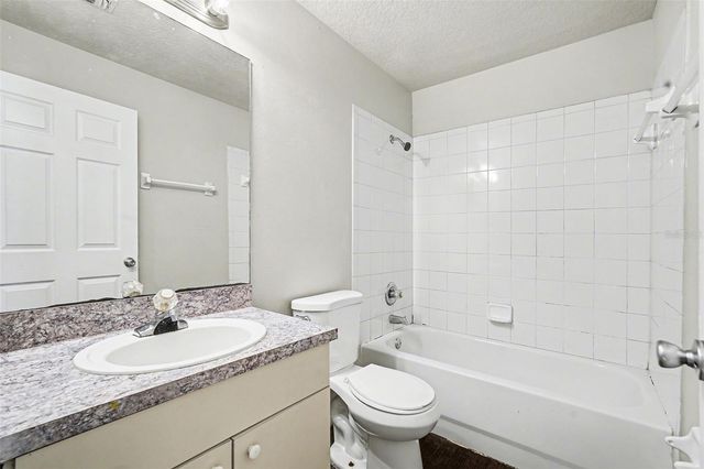 3634 E COMANCHE AVENUE, Tampa, FL 33610