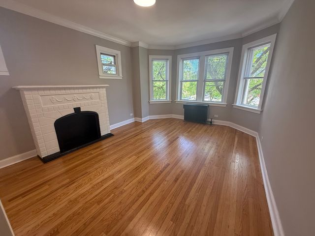 4956 N harding Avenue 2, Chicago, IL 60625