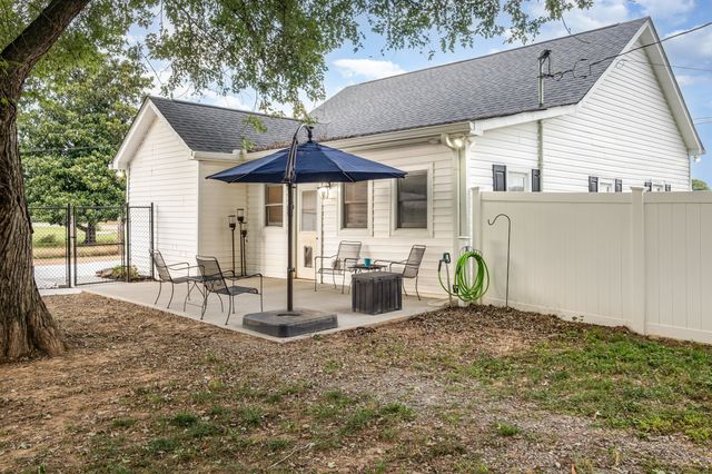 6164 Nashville Hwy, Chapel Hill, TN 37034