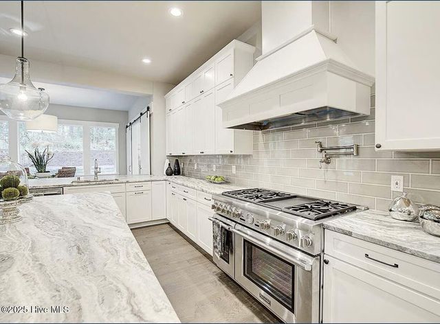 1 Kenwood Court, Pinehurst, NC 28374