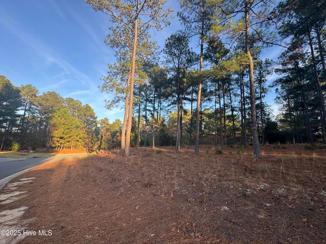 1 Kenwood Court, Pinehurst, NC 28374