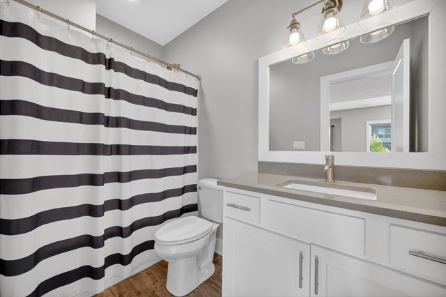 815 NE Elk Run Drive, Waukee, IA 50263
