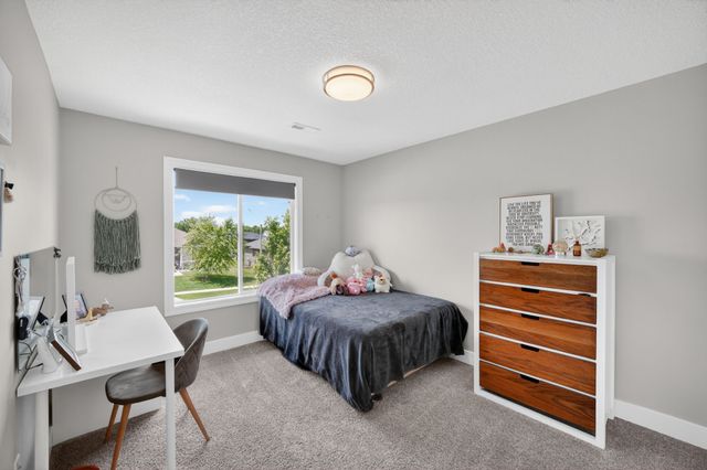 815 NE Elk Run Drive, Waukee, IA 50263