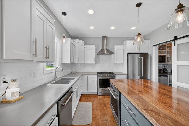 815 NE Elk Run Drive, Waukee, IA 50263