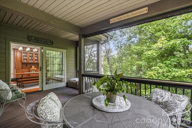 82 Wood Owl Court, Hendersonville, NC 28791
