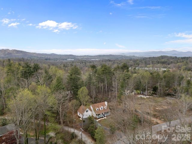 1618 Brookside Camp Road, Hendersonville, NC 28792