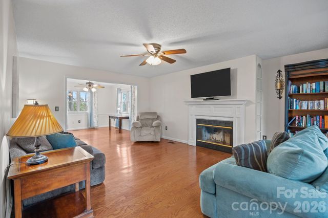 1618 Brookside Camp Road, Hendersonville, NC 28792