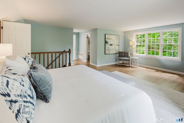 3 Holmewood Lane, New Canaan, CT 06840