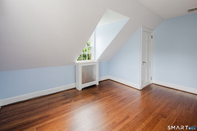 3 Holmewood Lane, New Canaan, CT 06840