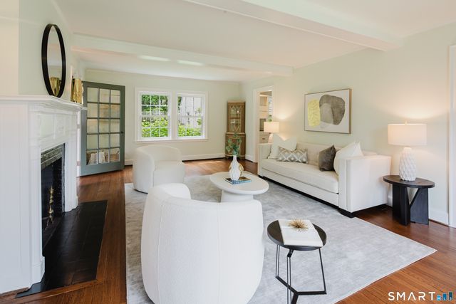 3 Holmewood Lane, New Canaan, CT 06840