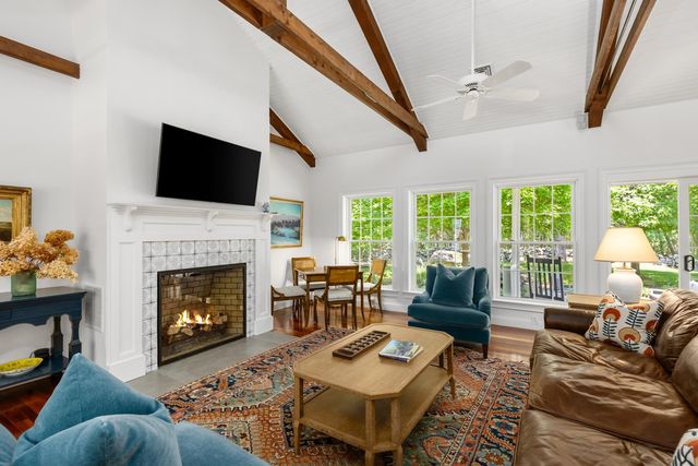 402 Bay Road, Durham, NH 03824