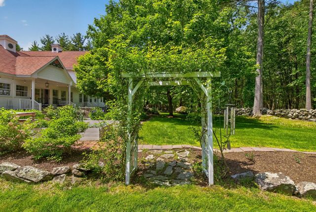 402 Bay Road, Durham, NH 03824