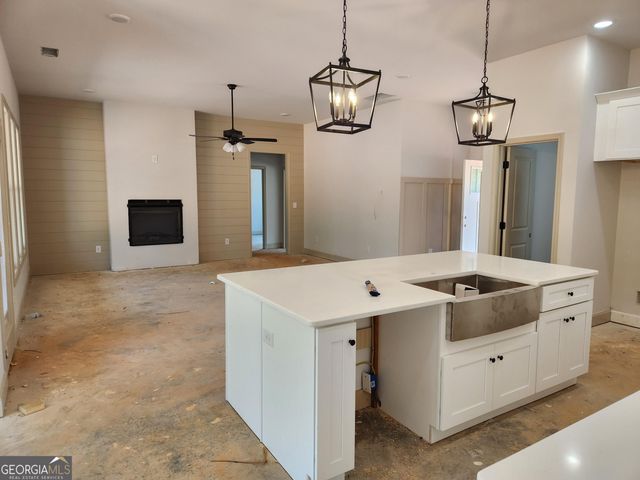 646 Shelnut Boulevard, Locust Grove, GA 30248