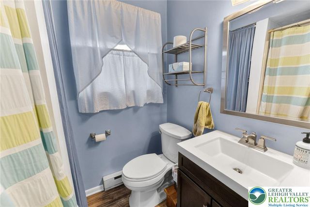 1873 Molinaro Drive, South Whitehall Twp, PA 18104