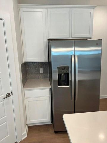 32523 Midsummer Drive, Fulshear, TX 77441
