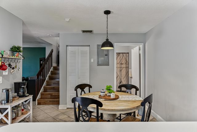 7693 Courtyard Run W, Boca Raton, FL 33433