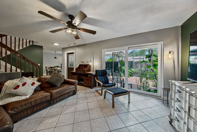 7693 Courtyard Run W, Boca Raton, FL 33433