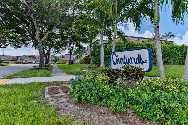 7693 Courtyard Run W, Boca Raton, FL 33433